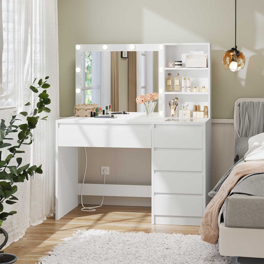 Die Größe und Raumadaptivität des Sikaic Schminktisches: Flexibler Luxus für jedes Zuhause